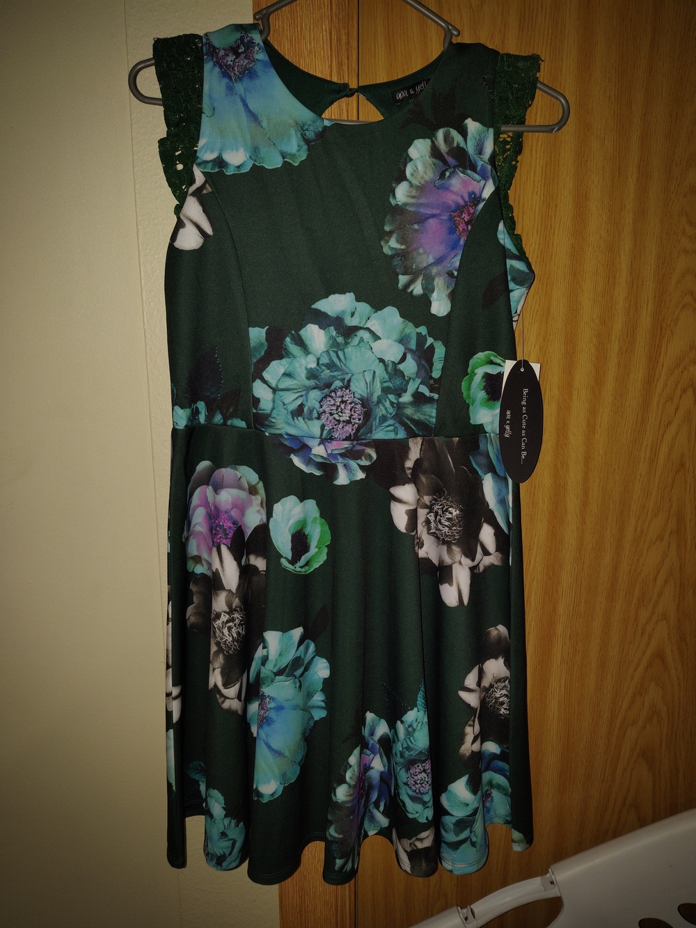 Girls Size 16, Von Maur, Floral Fit-and-Flare Dress in Dark Green